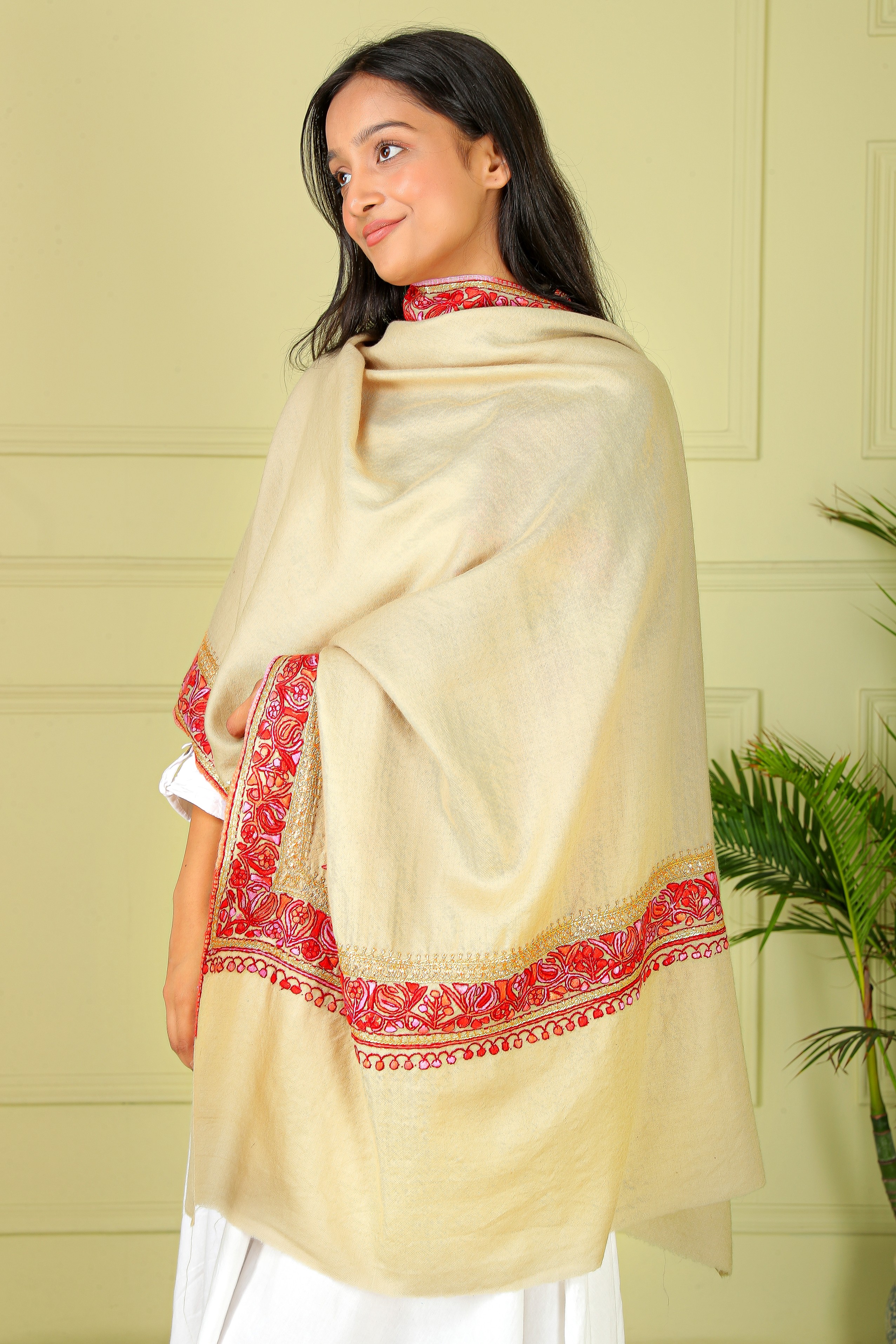 Women Side Sozni Embroidery work Shawl